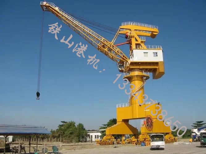 江西景德鎮(zhèn)碼頭門(mén)座起重機(jī)廠(chǎng)家精選材質(zhì)